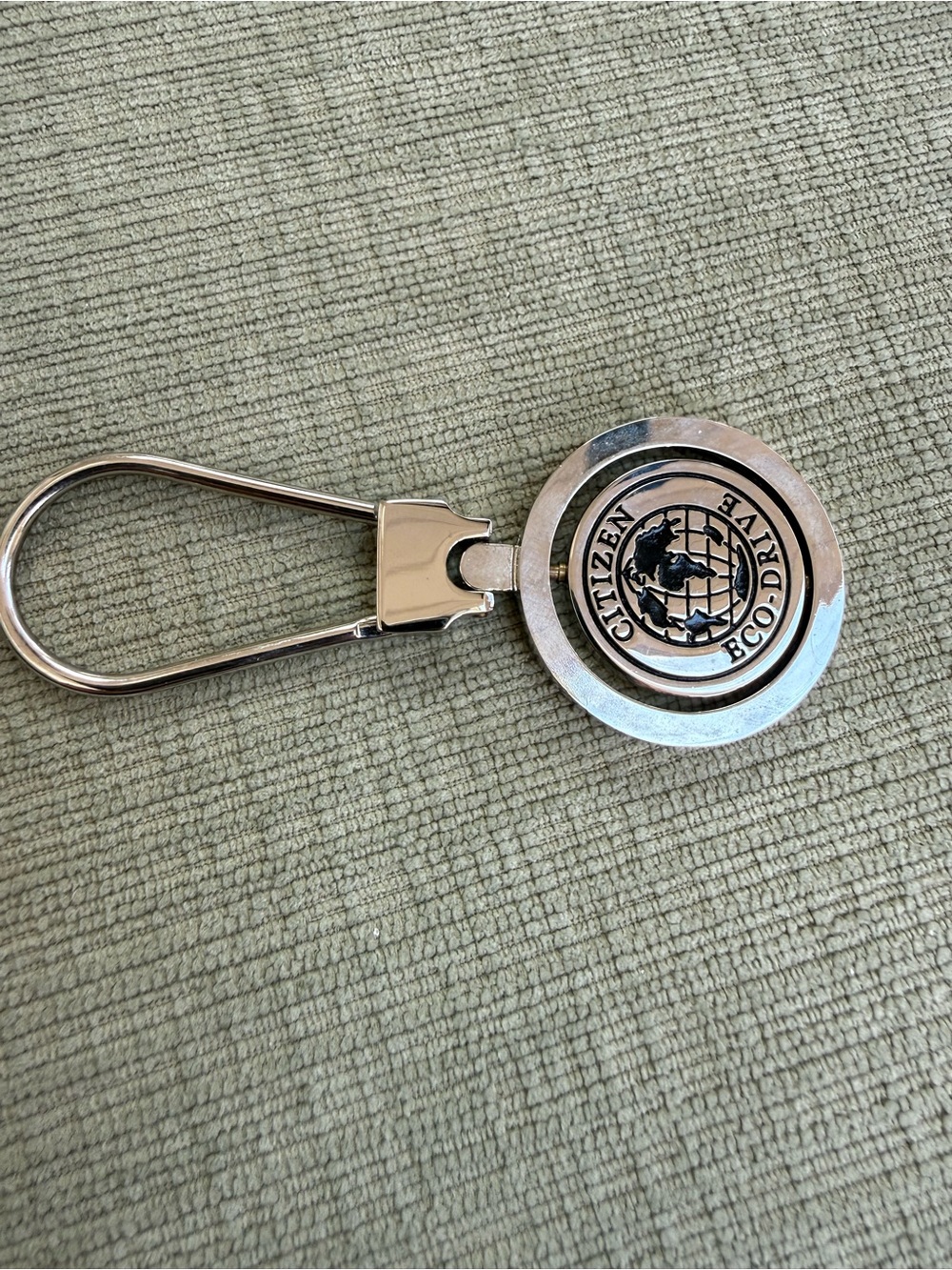 Ultra RARE Vintage Citizen
Watch Dealer Promo Two Tone
Spinner Keychain 1.5v - Picture 4 of 8